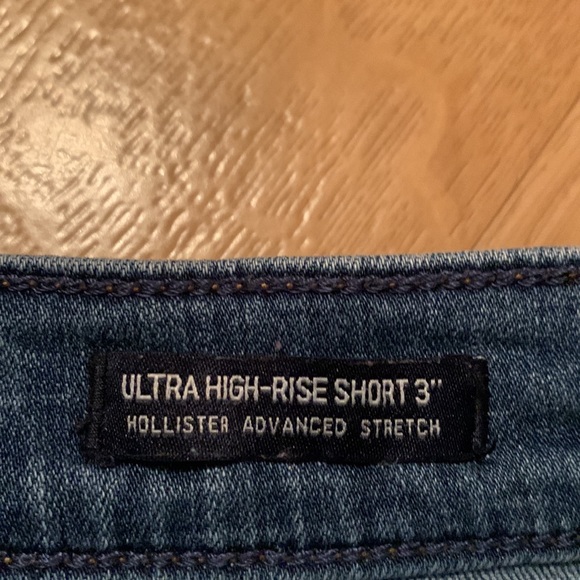 hollister - denim shorts - Picture 5 of 5